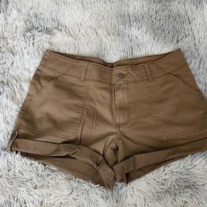 Magellan shorts